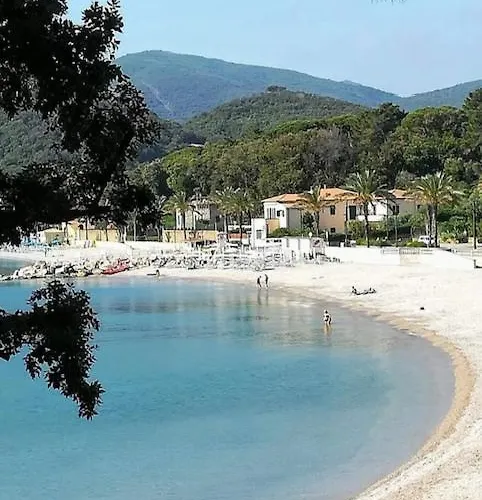 Maggiolino Al Mare Cavo